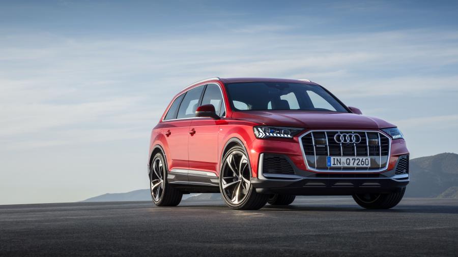  Audi Q7 55 TFSI Quattro S-Line (4M) 2019 года  (WW) (фото 1 из 40)
